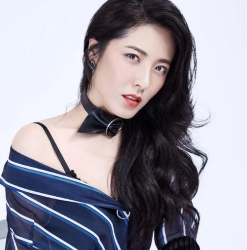 比王祖贤还美的女鬼,43岁旺夫身材堪称一绝,三任男友都是影帝