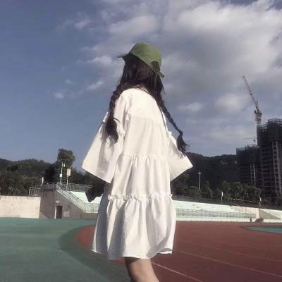 海边背影女唯美头像图片孤独海边优雅背影女生微信头像