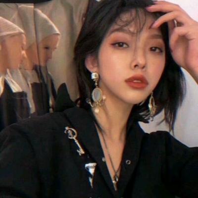 女生头像山高水长路途遥远都想要女生头像我要个性网