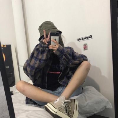 戴帽子的女生头像超拽霸气世界很怪幸好我可爱
