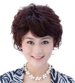 老年短发烫发发型中老年人烫发发型