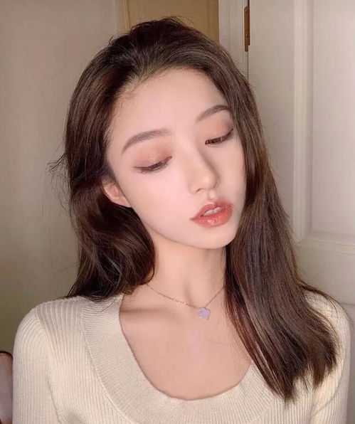潘白雪真的就是我心目中的纯御天花板太好看了说句yyds不过分吧