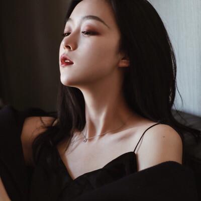头像丨理想生活需要一点热爱和心动