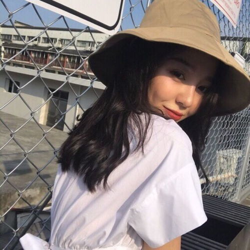 女人是不是闷骚型,其实表现很明显,很容易看出来