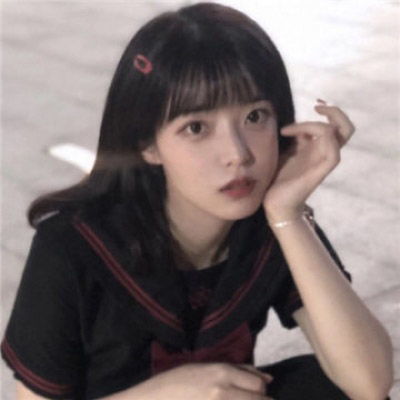 清新微笑女孩头像阳光清纯女孩微信头像图片