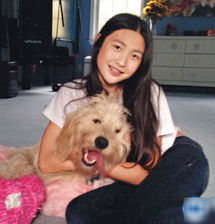 叶玉卿女儿胡芷欣近照曝光亭亭玉立美艳超妈妈