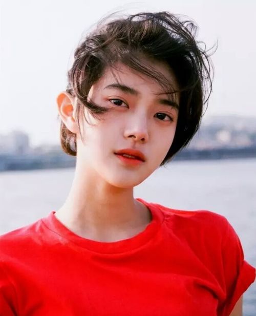 经常玩游戏的女生,都会有这3个特征,00后男生大佬求带
