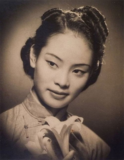 民国的那些女子,她们如烟花般绚烂,她们惊艳了时光