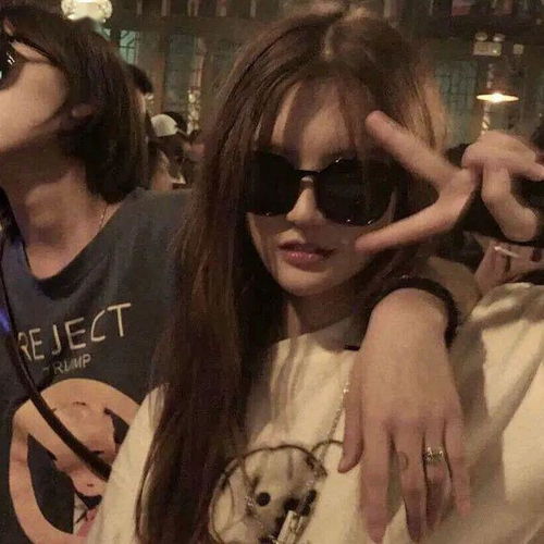 头像daliy你还好吗