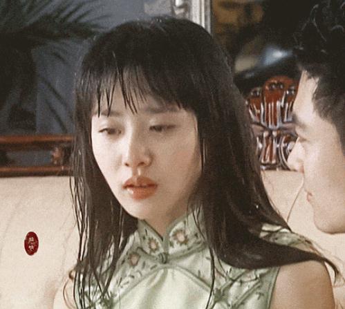 刘诗诗17岁旧照曝光,满脸婴儿肥穿旗袍好清纯,湿发齐刘海楚楚动人