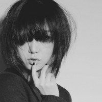 伤感头像女生黑白抽烟微信头像图片大全