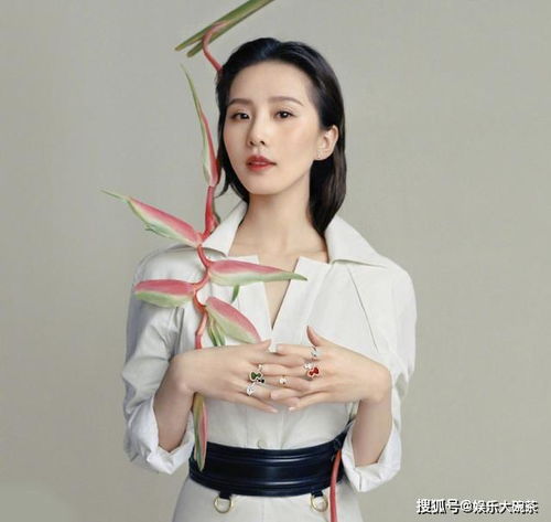 刘诗诗最新封面大片来袭,温婉雅致又清新养眼,给人满屏的舒适感