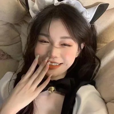 女生头像有趣的事物不应该分享给敷衍的人