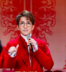 2019央视春晚一片红超喜庆