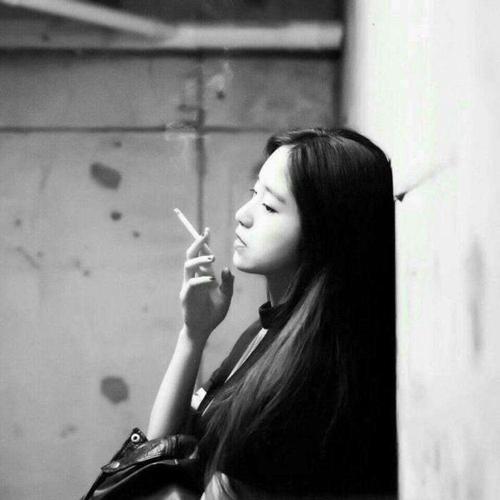 吸烟影响美丽的原因