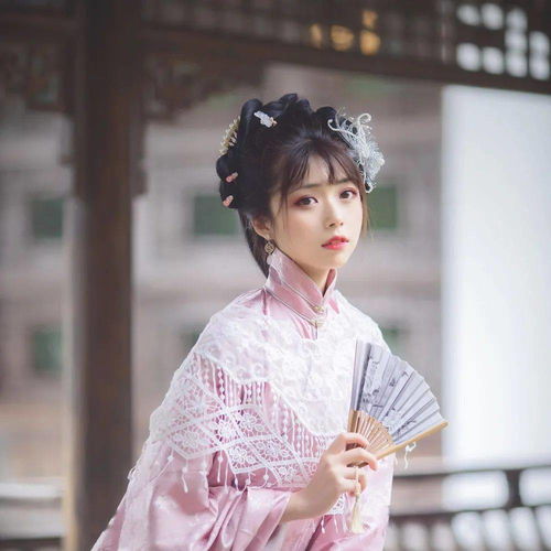 唯美意境古风女生头像自在飞花轻似梦无边丝雨细如愁
