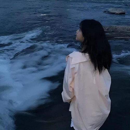我有海的深情,却是鱼的记忆