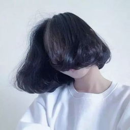 这个发型叫什么好打理吗适合圆脸吗