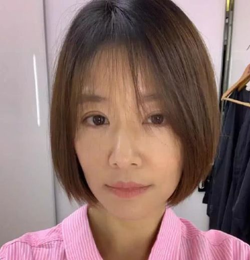 44岁林心如近照,婚后形象大变化,如今已是短发大姐