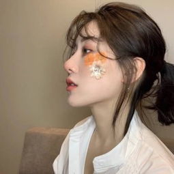 十二星座女生,收到情书后的第一表现,双鱼座最淡定静观其变