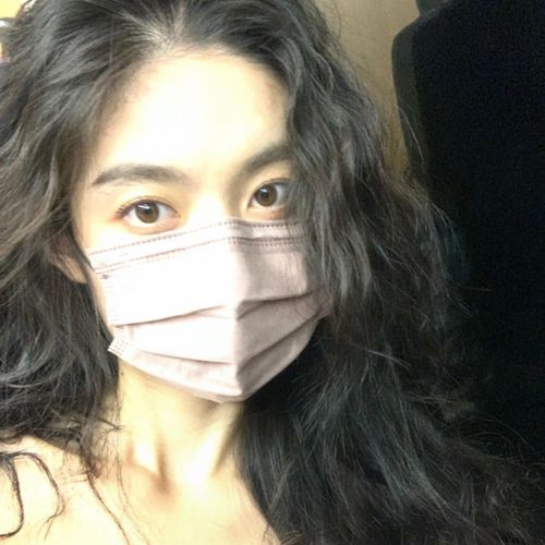 ins极致感女头像