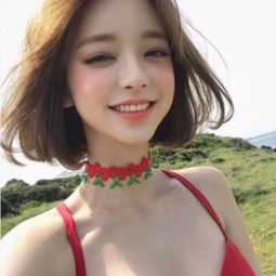 求这个真人qq头像女生的原图,最好是高清大图的