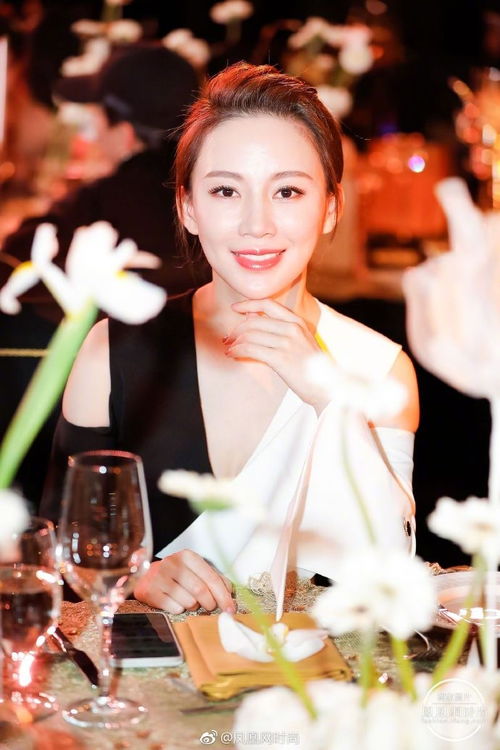 183李亚鹏同台192惠若琪主持调侃他压力大胡锡进个矮做尴尬手势