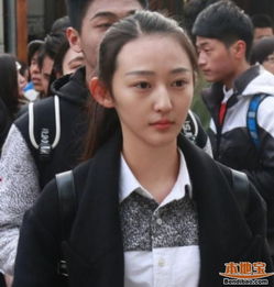 17岁艺考女神走红网络清纯甜美私照曝光图
