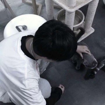 真人遮脸帅气男生头像