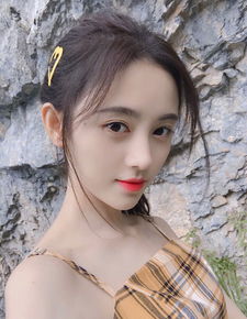 四千年美女的称号是假的鞠婧祎玩游戏的照片晒出,助手懵了