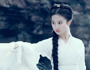 盘点古装白衣飘飘女神,白素贞端庄,小龙女高冷至今记忆深刻