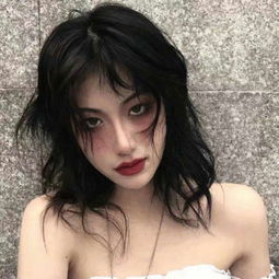 网红脸图片大全霸气长发个性女生头像