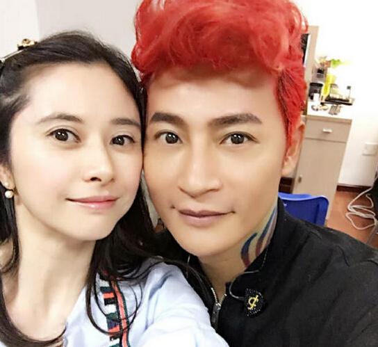 与何美钿爱让人折磨,与杨钰莹郎才女貌,陈志朋怎么了