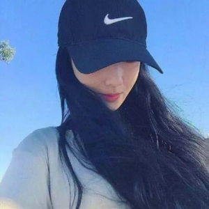 过度的清醒会令人感觉生命无趣小清新唯美气质女生微信头像