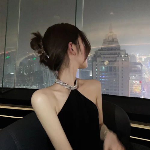 真人女生头像没有人会永远陪你但永远有人陪你