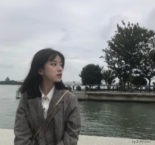 女生大姨妈期间最易瘦,吃饭时做这4点,让你大象腿悄悄消失
