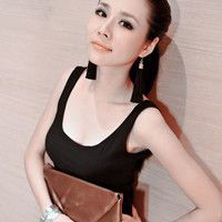 微信图片美女侧面幸福的