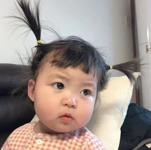 小女孩长了一张屁股脸,萌哭百万人,看完又想生女儿了