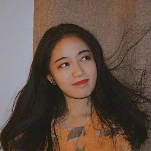 女生头像愿你能成为自己的英雄,不惧离别不怕孤独