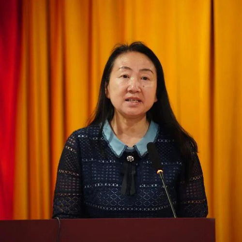 妇女微信头像图片2023年华春莹
