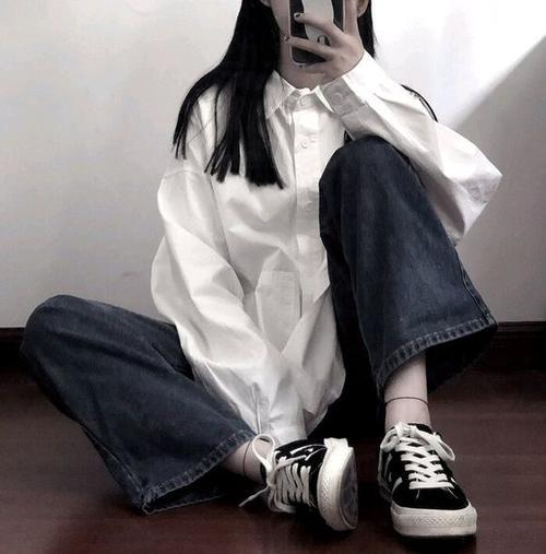 5.20适合酷酷的女生发朋友圈的句子