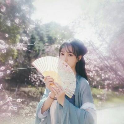 qq头像女生古风唯美小清新2018最新有些话适合烂在输入框里