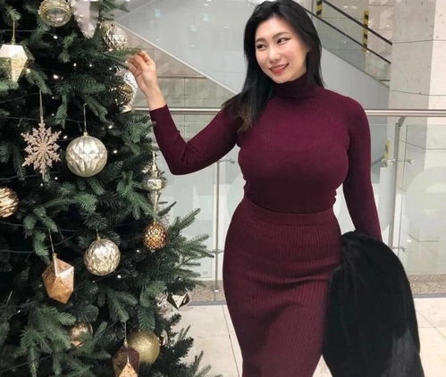 42岁阿姨似20岁少女,好身材迷倒小男友1招摆脱中年油腻