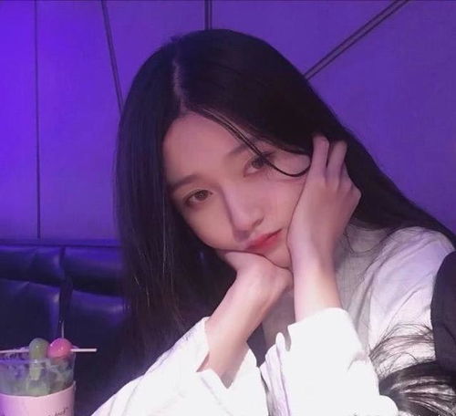 黑夜精灵摄人心魄的美女