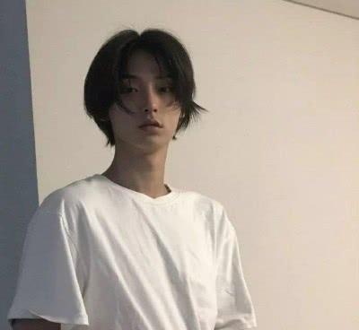 打篮球时,男生觉得贼丢脸的3种行为,其实在女生眼里帅呆了