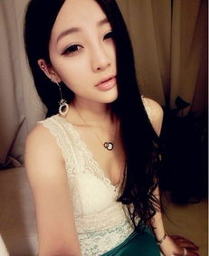 qq三姐妹皮肤要分开