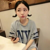 知道这两个女生是谁么