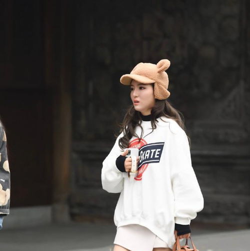 绿色美女头像图片街拍