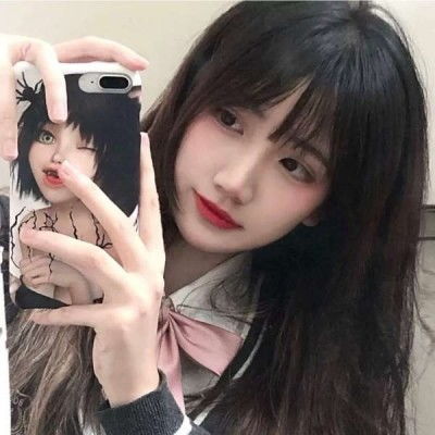 网易云热评一个本子上爷爷写满了奶奶的名字,但是最下面一行写到
