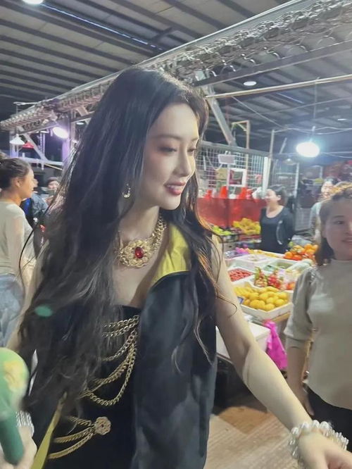 偶遇大明星,这才是真正的美女白皙侧颜最帅面孔网易订阅